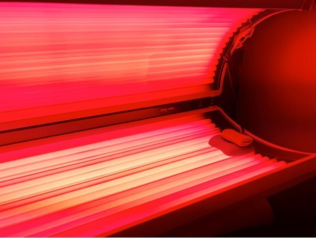 Easy Benefits Of Red Light Beds For Your Gym Routine