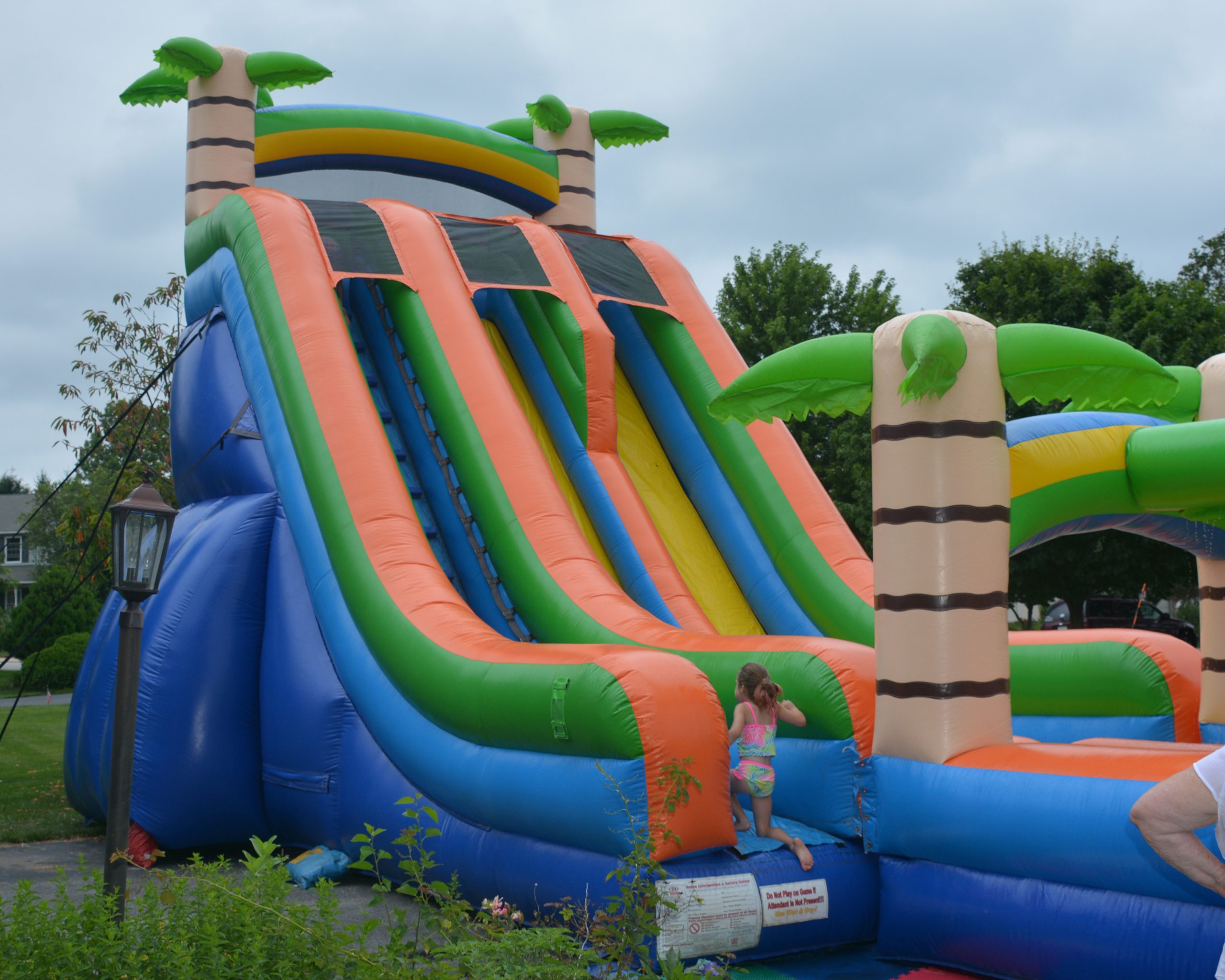 Ultimate Guide To Water Slide Rentals: Fun Awaits!
